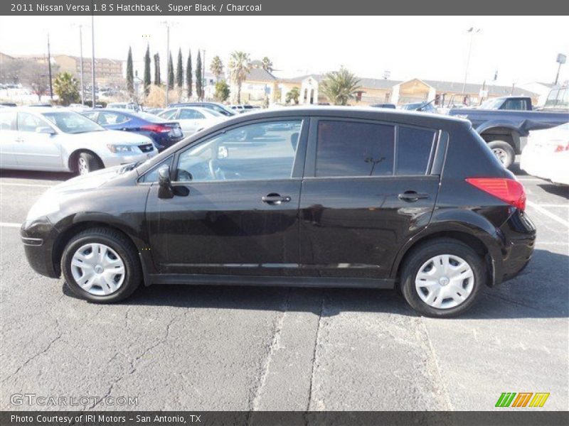 Super Black / Charcoal 2011 Nissan Versa 1.8 S Hatchback