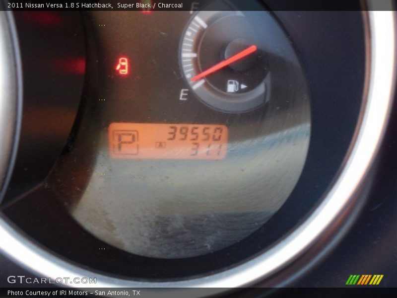 Super Black / Charcoal 2011 Nissan Versa 1.8 S Hatchback