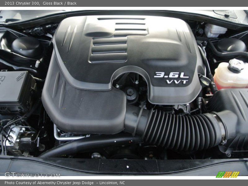 Gloss Black / Black 2013 Chrysler 300