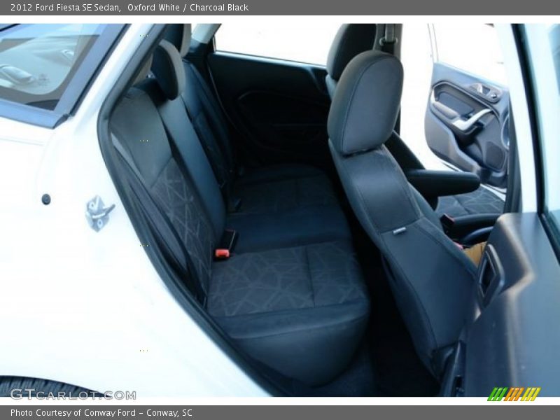Oxford White / Charcoal Black 2012 Ford Fiesta SE Sedan