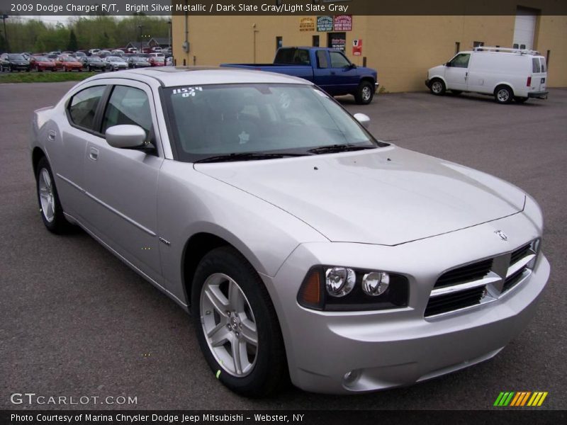 Bright Silver Metallic / Dark Slate Gray/Light Slate Gray 2009 Dodge Charger R/T