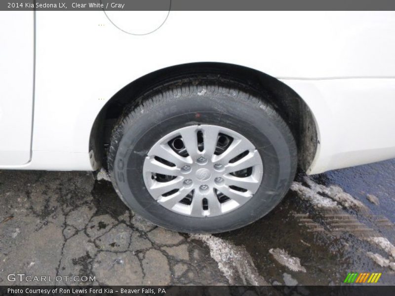  2014 Sedona LX Wheel