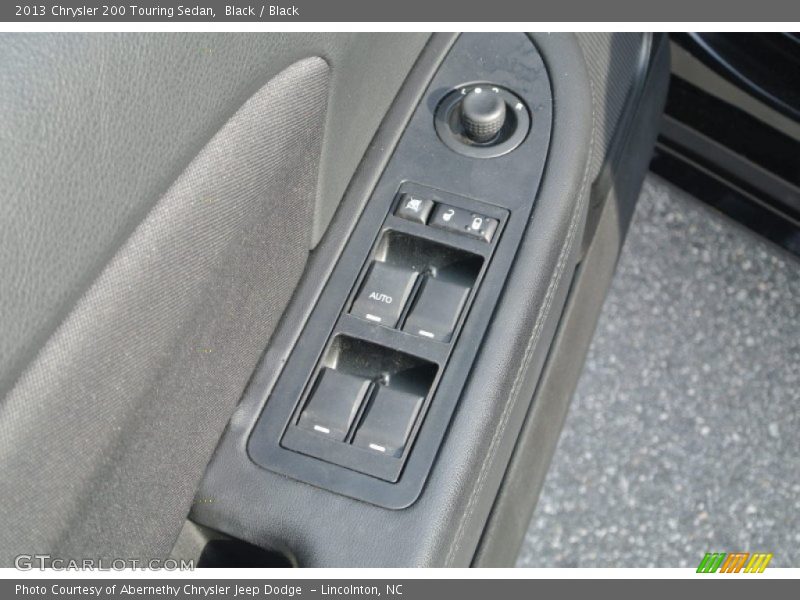 Black / Black 2013 Chrysler 200 Touring Sedan