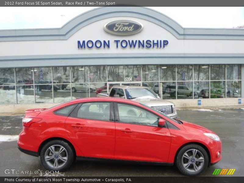 Race Red / Two-Tone Sport 2012 Ford Focus SE Sport Sedan