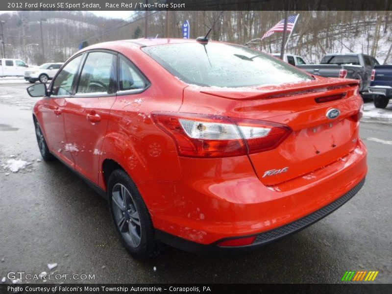 Race Red / Two-Tone Sport 2012 Ford Focus SE Sport Sedan