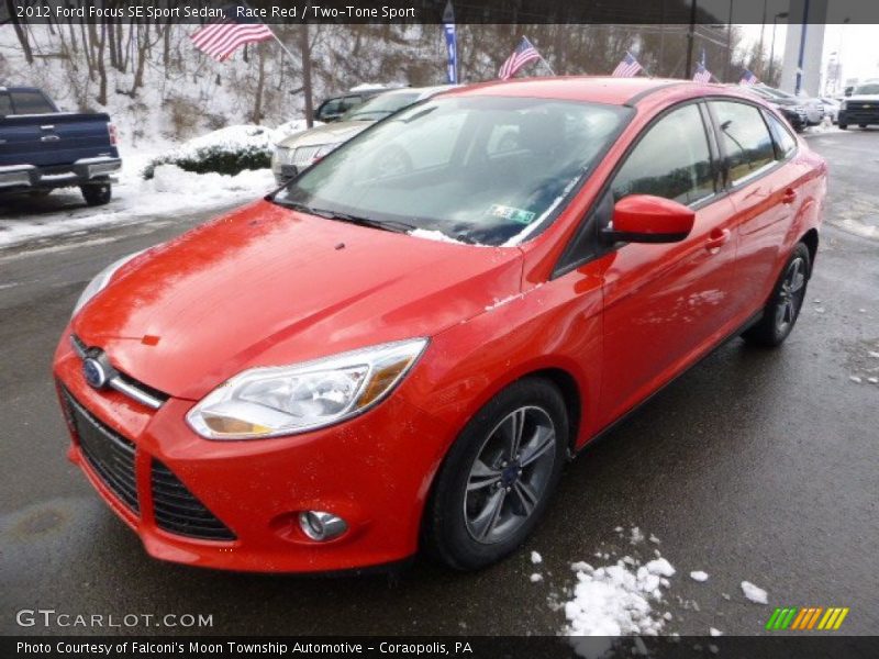 Race Red / Two-Tone Sport 2012 Ford Focus SE Sport Sedan