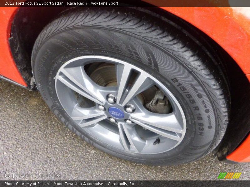 Race Red / Two-Tone Sport 2012 Ford Focus SE Sport Sedan