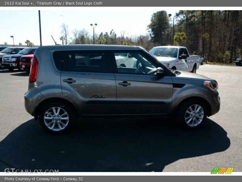 Titanium Gray / Black Soul Logo Cloth 2013 Kia Soul +