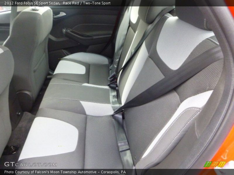 Race Red / Two-Tone Sport 2012 Ford Focus SE Sport Sedan