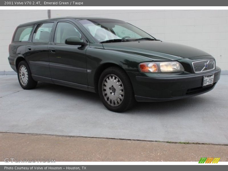 Emerald Green / Taupe 2001 Volvo V70 2.4T