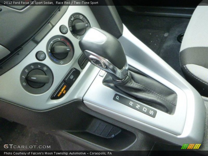 Race Red / Two-Tone Sport 2012 Ford Focus SE Sport Sedan