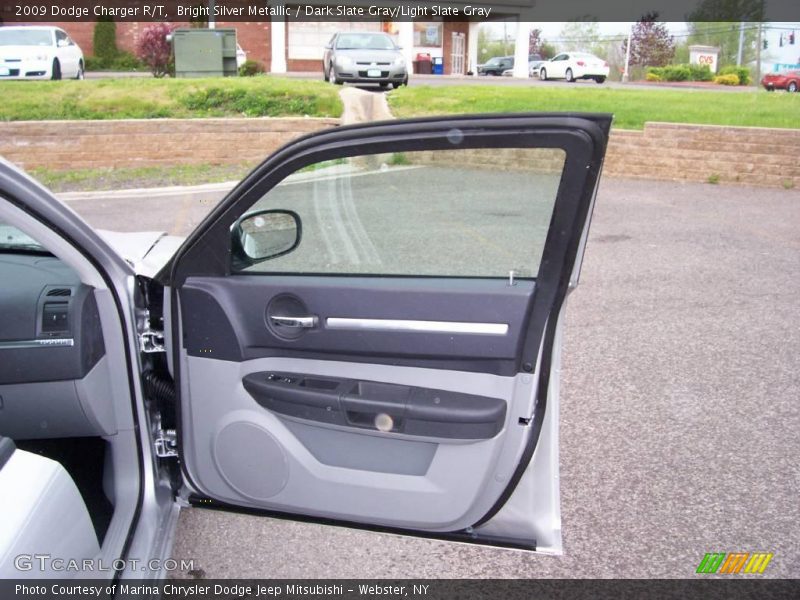 Bright Silver Metallic / Dark Slate Gray/Light Slate Gray 2009 Dodge Charger R/T