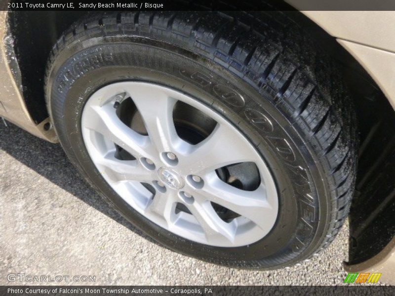 Sandy Beach Metallic / Bisque 2011 Toyota Camry LE