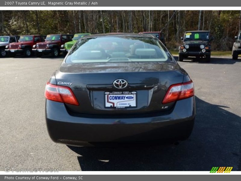 Magnetic Gray Metallic / Ash 2007 Toyota Camry LE