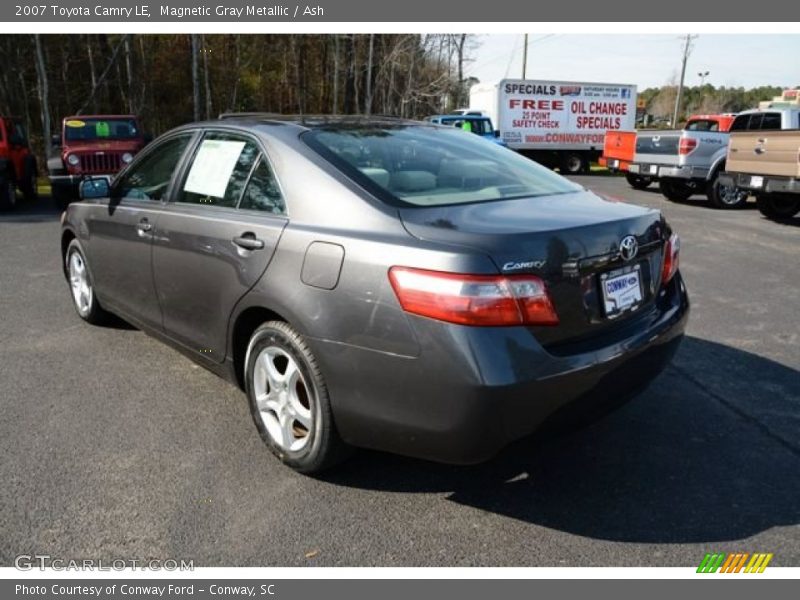 Magnetic Gray Metallic / Ash 2007 Toyota Camry LE