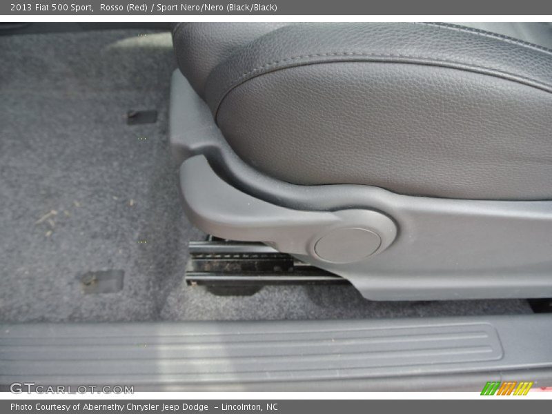 Rosso (Red) / Sport Nero/Nero (Black/Black) 2013 Fiat 500 Sport