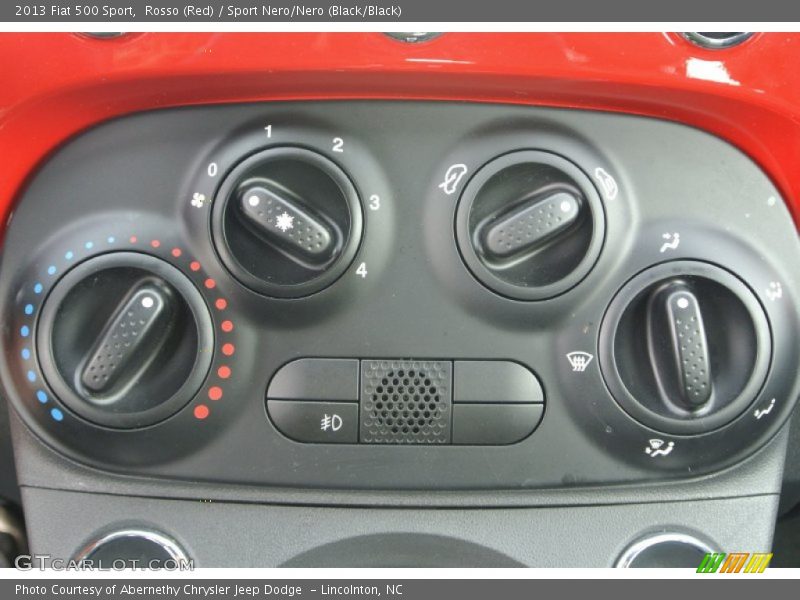 Rosso (Red) / Sport Nero/Nero (Black/Black) 2013 Fiat 500 Sport