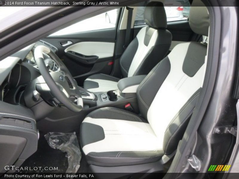 Sterling Gray / Arctic White 2014 Ford Focus Titanium Hatchback