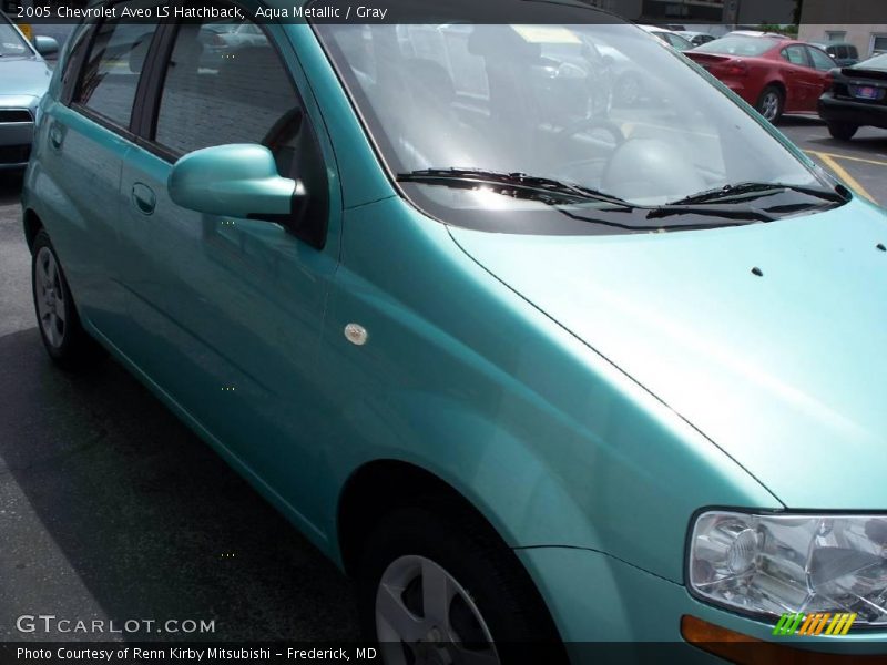 Aqua Metallic / Gray 2005 Chevrolet Aveo LS Hatchback