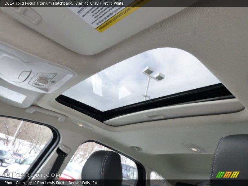 Sterling Gray / Arctic White 2014 Ford Focus Titanium Hatchback