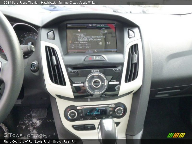 Sterling Gray / Arctic White 2014 Ford Focus Titanium Hatchback