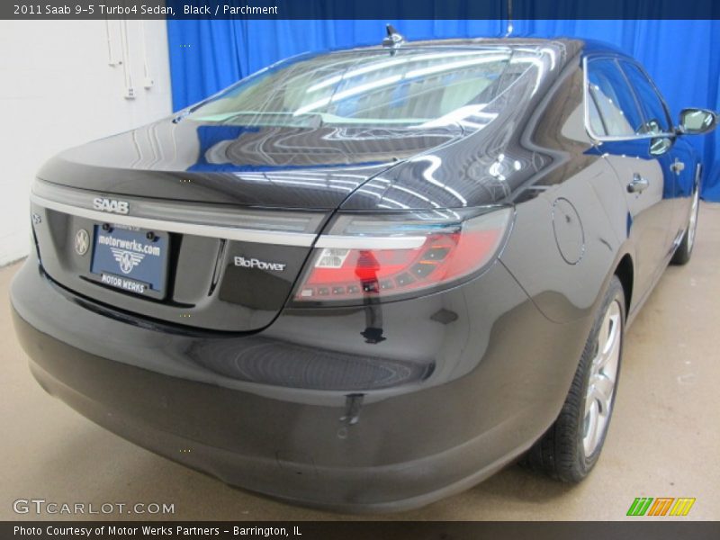 Black / Parchment 2011 Saab 9-5 Turbo4 Sedan