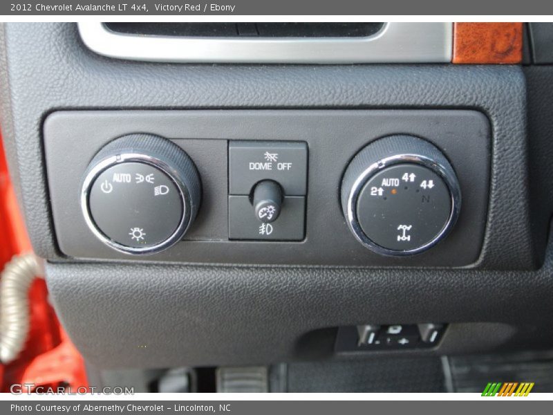 Victory Red / Ebony 2012 Chevrolet Avalanche LT 4x4