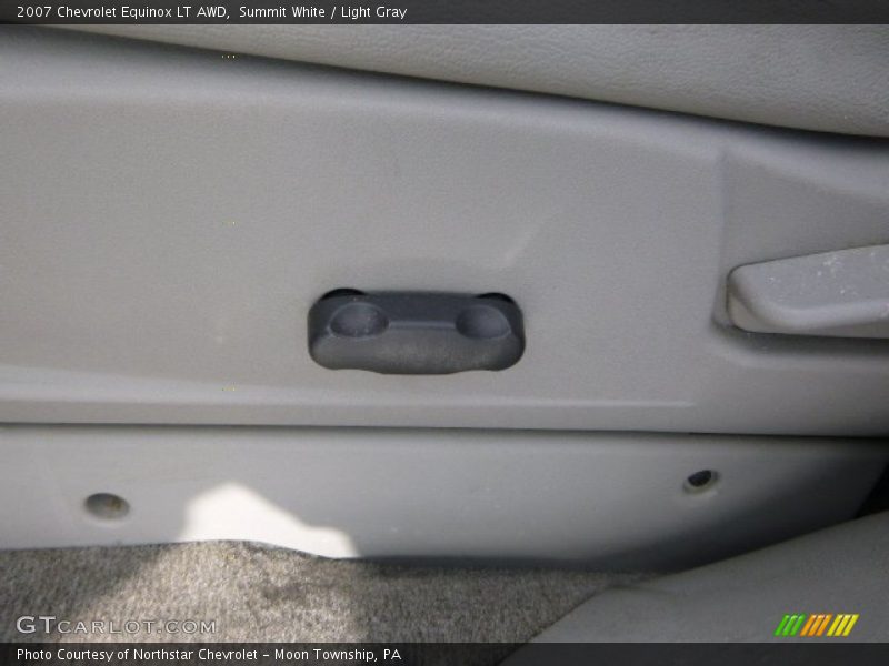 Summit White / Light Gray 2007 Chevrolet Equinox LT AWD