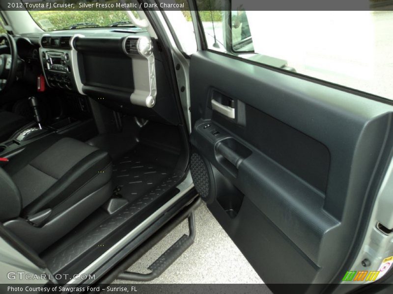Silver Fresco Metallic / Dark Charcoal 2012 Toyota FJ Cruiser