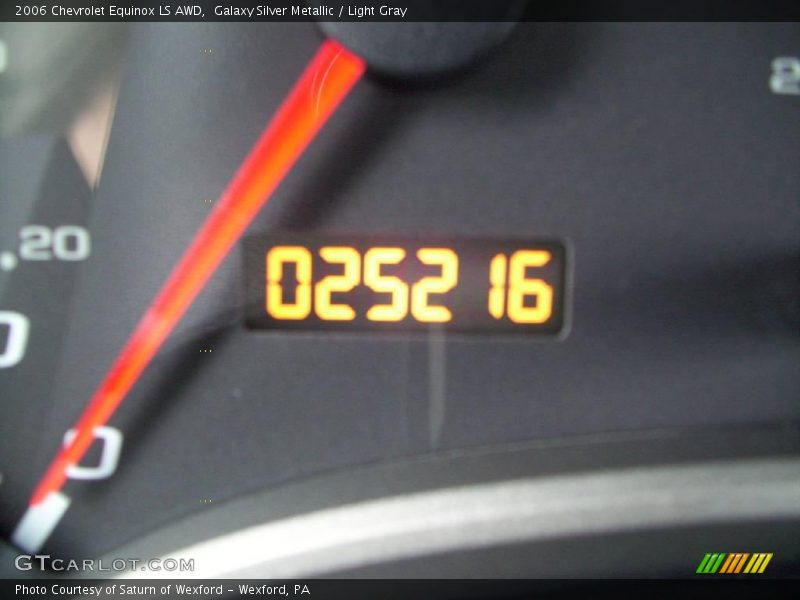 Galaxy Silver Metallic / Light Gray 2006 Chevrolet Equinox LS AWD