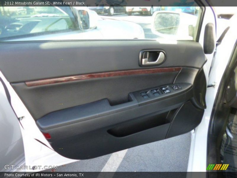 White Pearl / Black 2012 Mitsubishi Galant SE
