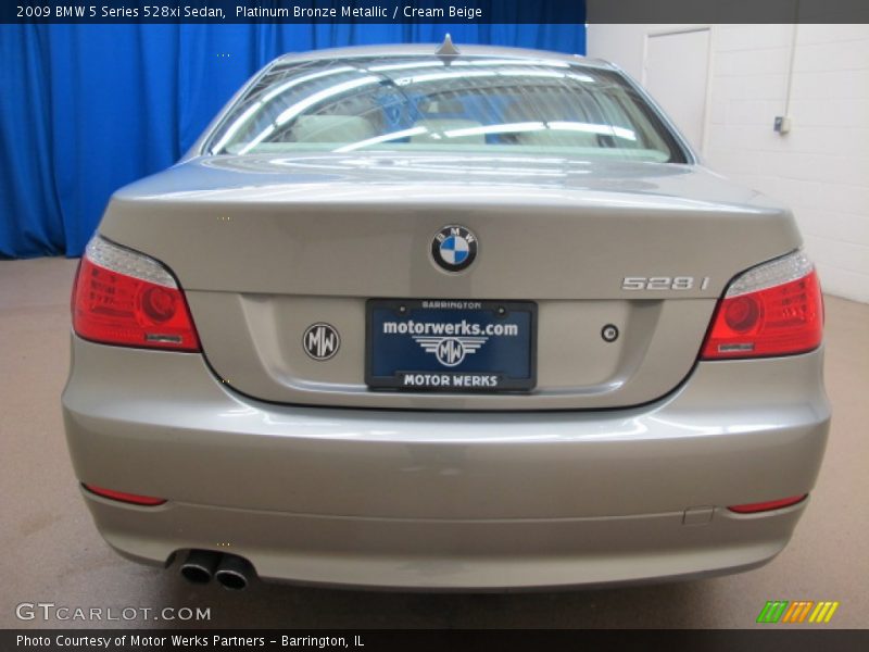Platinum Bronze Metallic / Cream Beige 2009 BMW 5 Series 528xi Sedan