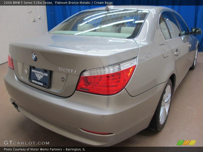 Platinum Bronze Metallic / Cream Beige 2009 BMW 5 Series 528xi Sedan