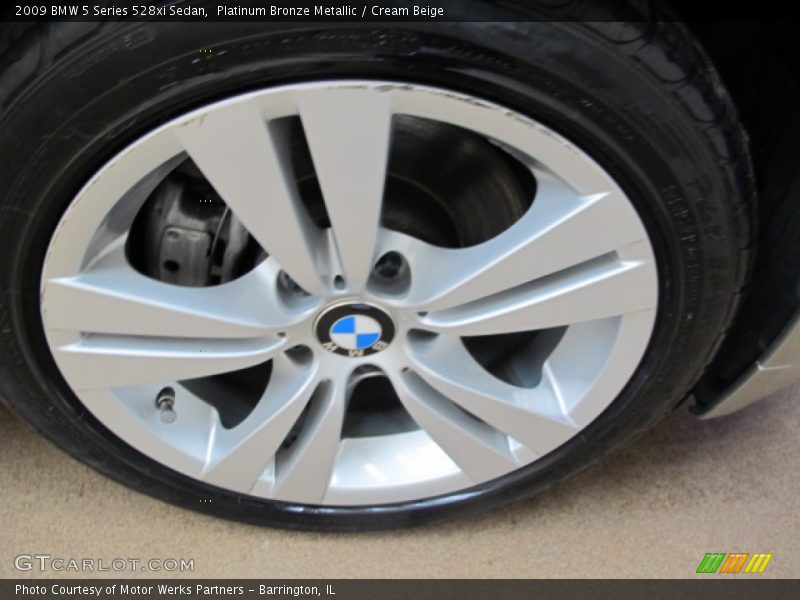 Platinum Bronze Metallic / Cream Beige 2009 BMW 5 Series 528xi Sedan