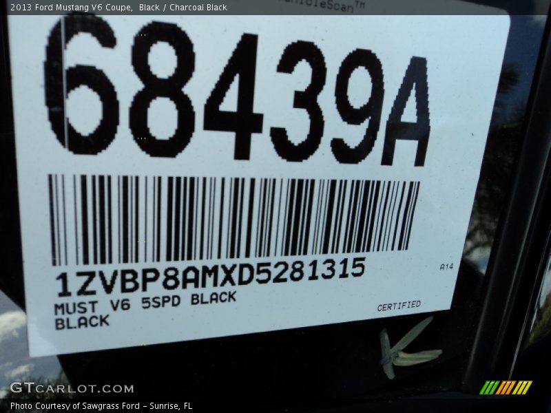 Black / Charcoal Black 2013 Ford Mustang V6 Coupe