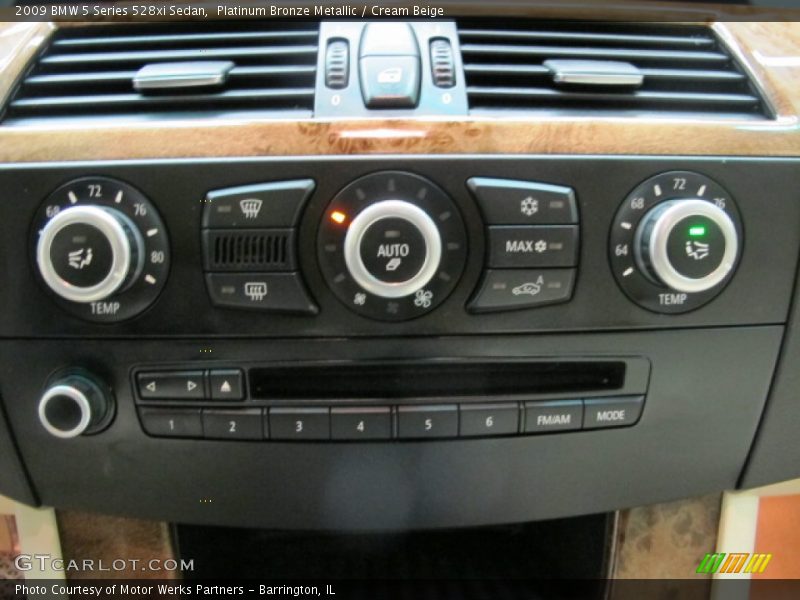 Platinum Bronze Metallic / Cream Beige 2009 BMW 5 Series 528xi Sedan