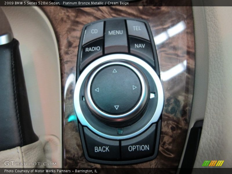 Platinum Bronze Metallic / Cream Beige 2009 BMW 5 Series 528xi Sedan