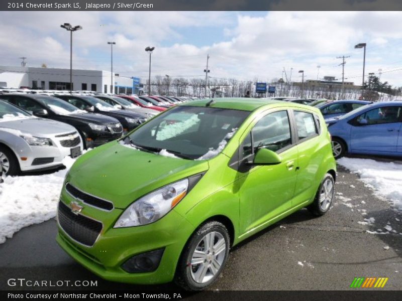 Front 3/4 View of 2014 Spark LS