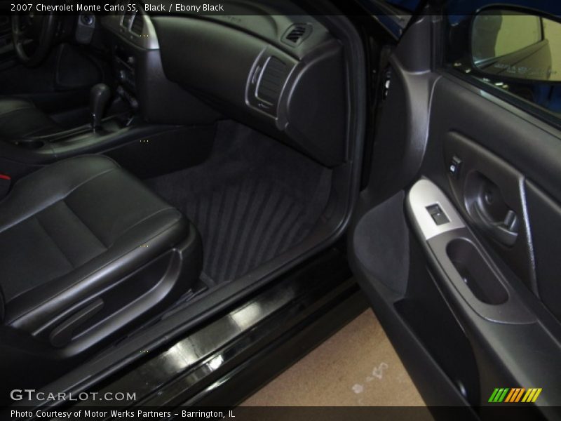 Black / Ebony Black 2007 Chevrolet Monte Carlo SS