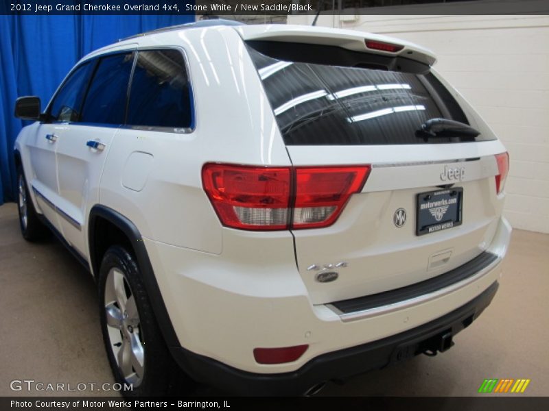 Stone White / New Saddle/Black 2012 Jeep Grand Cherokee Overland 4x4