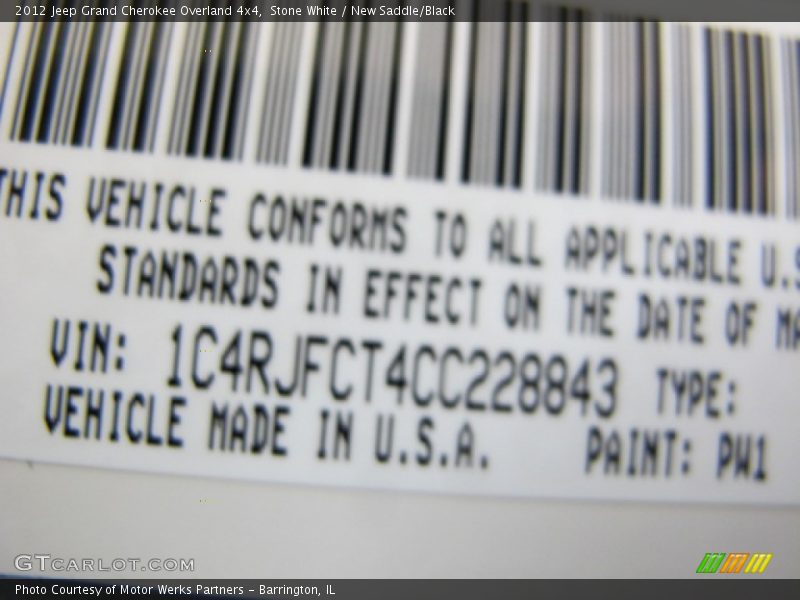 Stone White / New Saddle/Black 2012 Jeep Grand Cherokee Overland 4x4