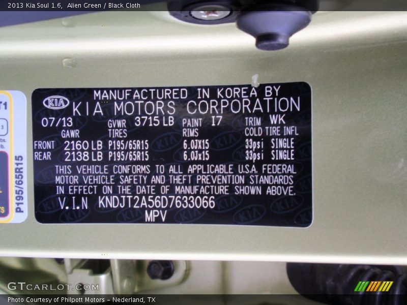 Alien Green / Black Cloth 2013 Kia Soul 1.6