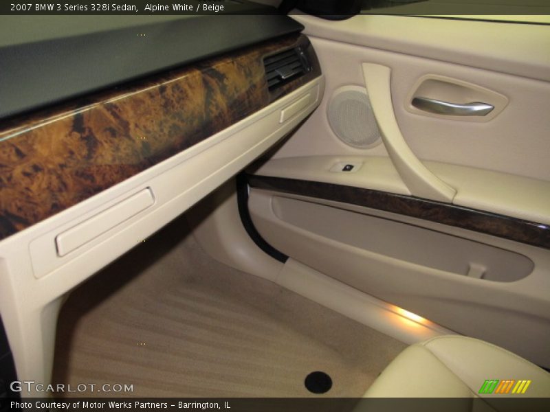 Alpine White / Beige 2007 BMW 3 Series 328i Sedan