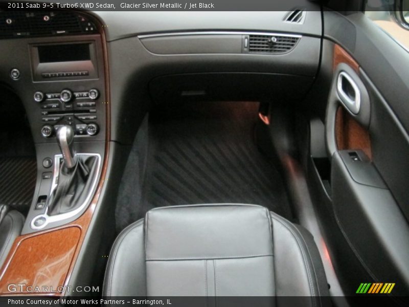 Glacier Silver Metallic / Jet Black 2011 Saab 9-5 Turbo6 XWD Sedan