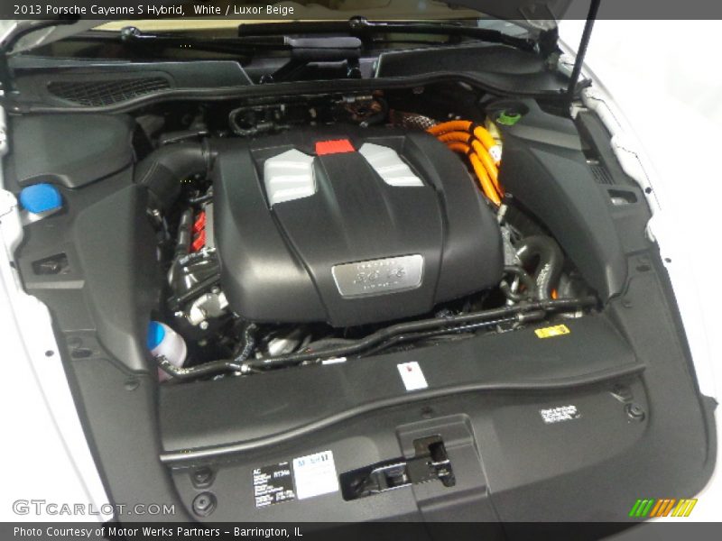 White / Luxor Beige 2013 Porsche Cayenne S Hybrid