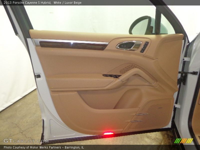 White / Luxor Beige 2013 Porsche Cayenne S Hybrid