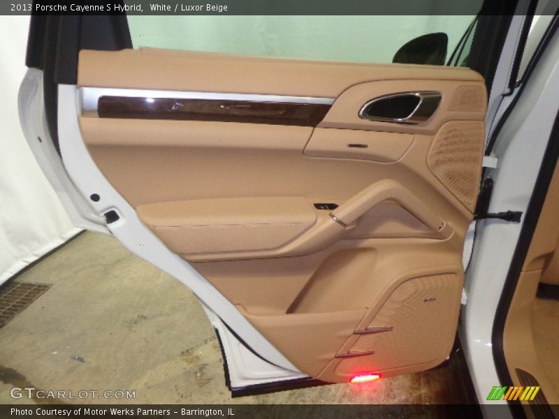 White / Luxor Beige 2013 Porsche Cayenne S Hybrid