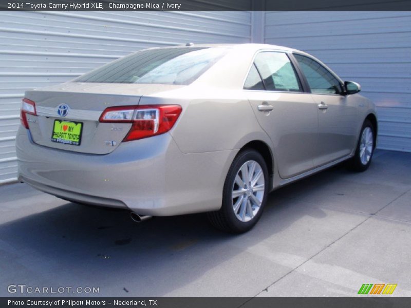 Champagne Mica / Ivory 2014 Toyota Camry Hybrid XLE