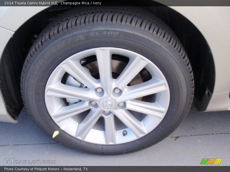 Champagne Mica / Ivory 2014 Toyota Camry Hybrid XLE