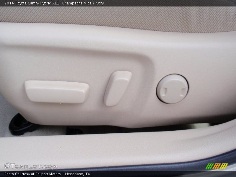 Champagne Mica / Ivory 2014 Toyota Camry Hybrid XLE